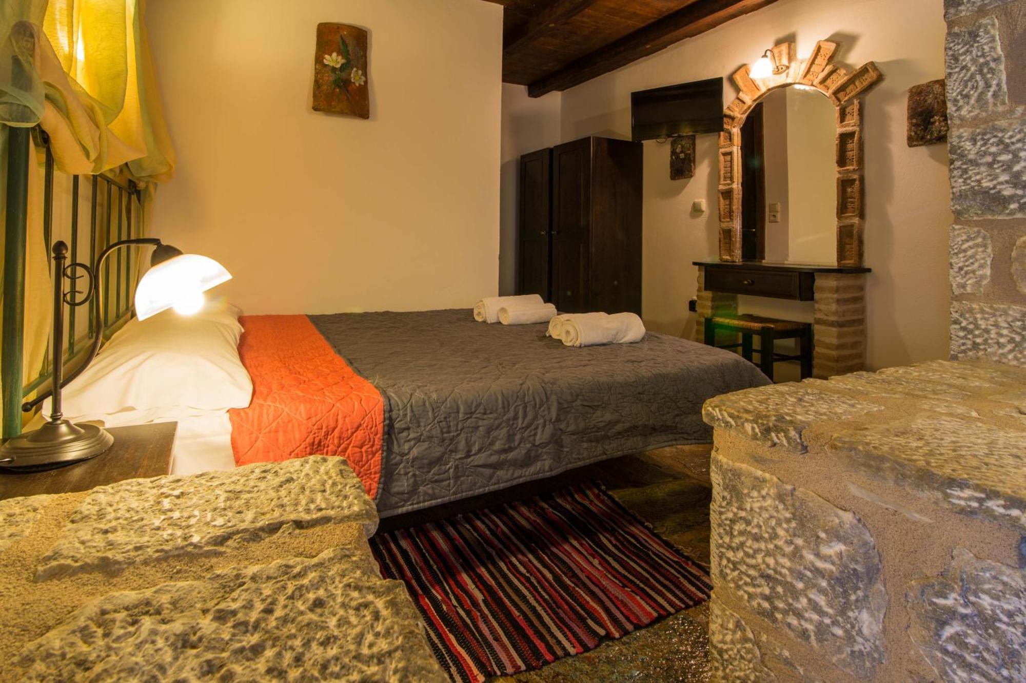 Psamathous Guesthouse Porto Kagio Exterior photo
